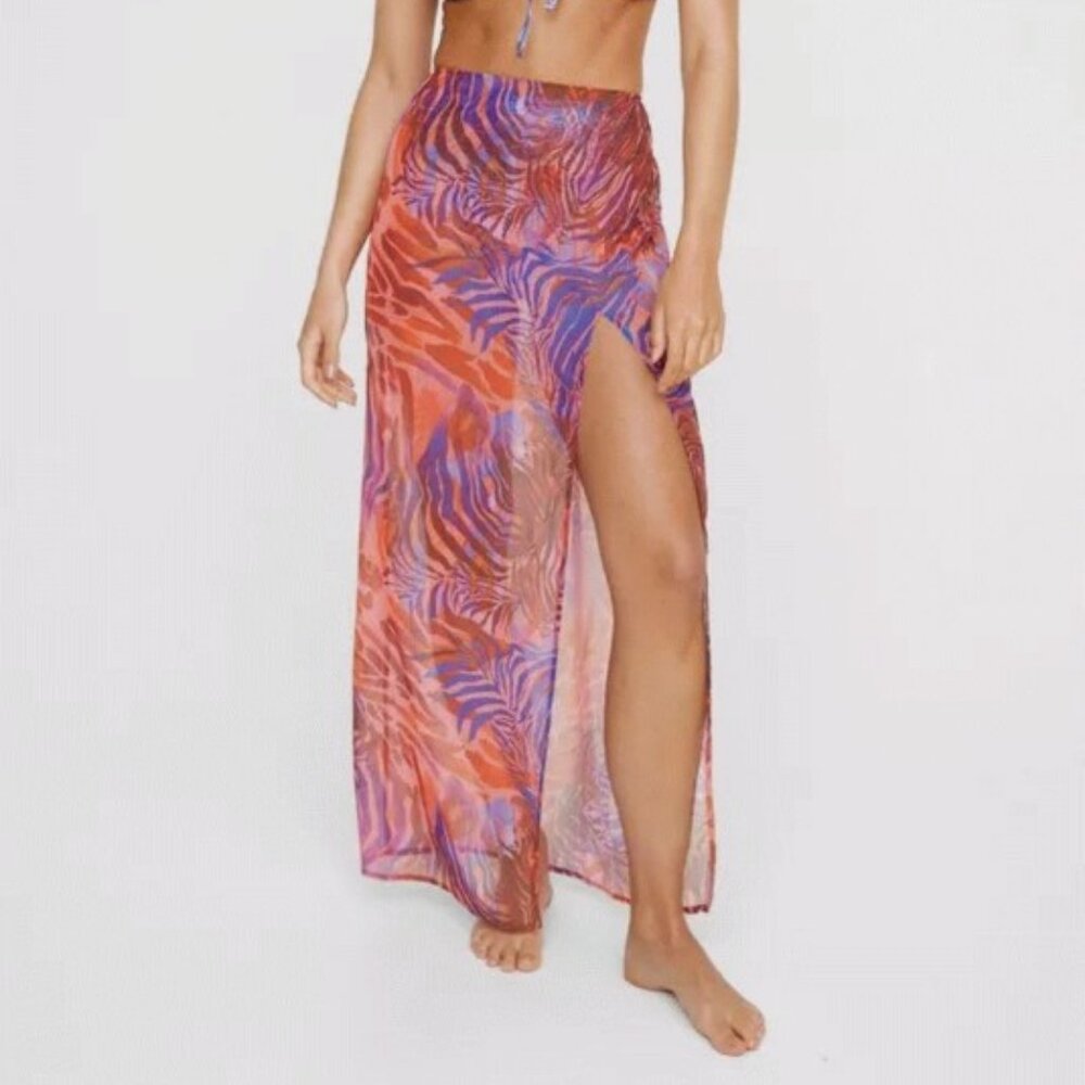 Nasty Gal Mixed Print Beach Skirt NWT - Picture 2 of 3